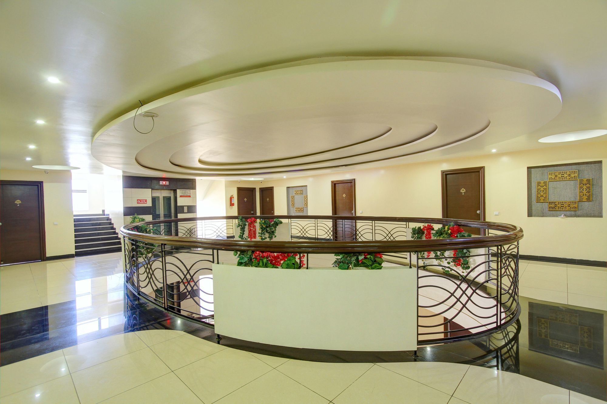 Oyo 4895 Abi Krishna Hotell Pondicherry Exteriör bild
